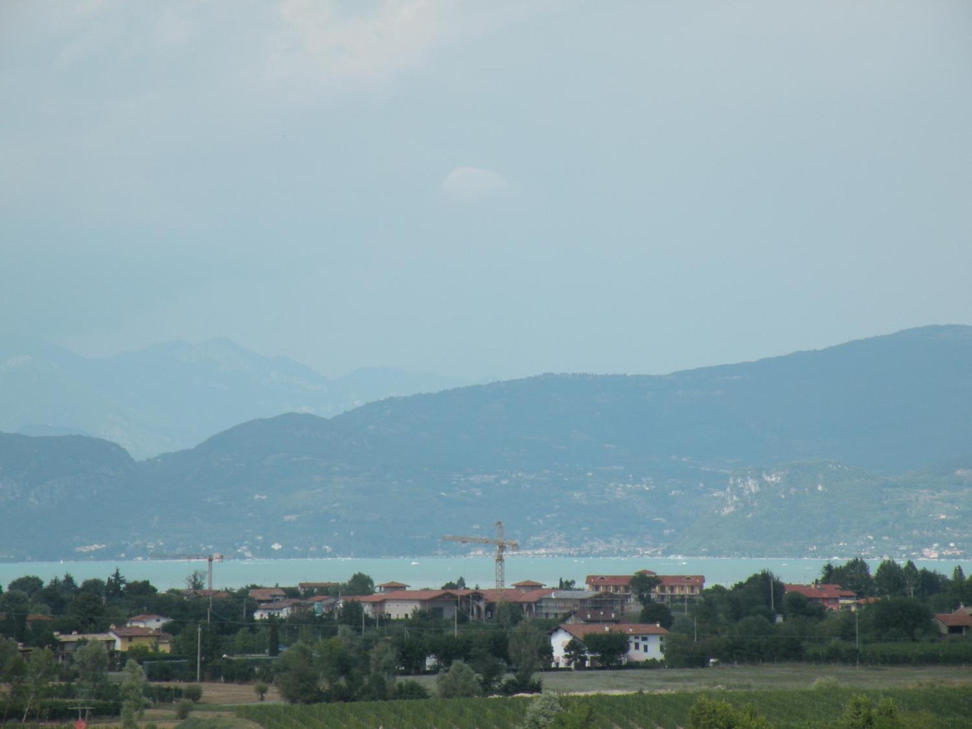 Sweet Life Bed & Breakfast Peschiera del Garda Ngoại thất bức ảnh